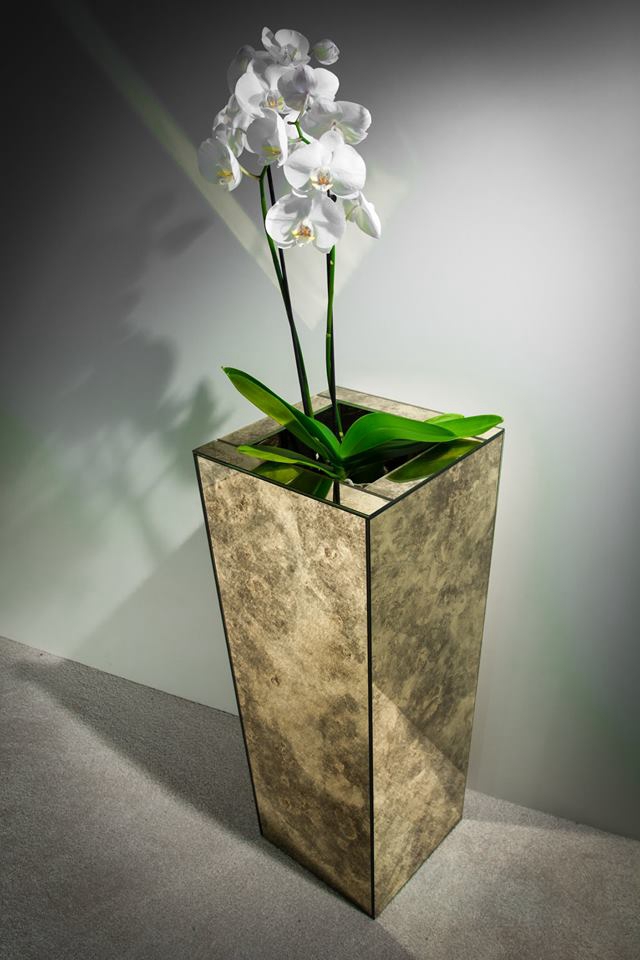 flowerpot made by antique mirror