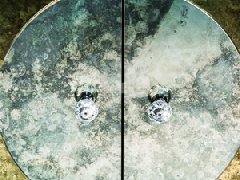 Advantages of Glass Furniture Design